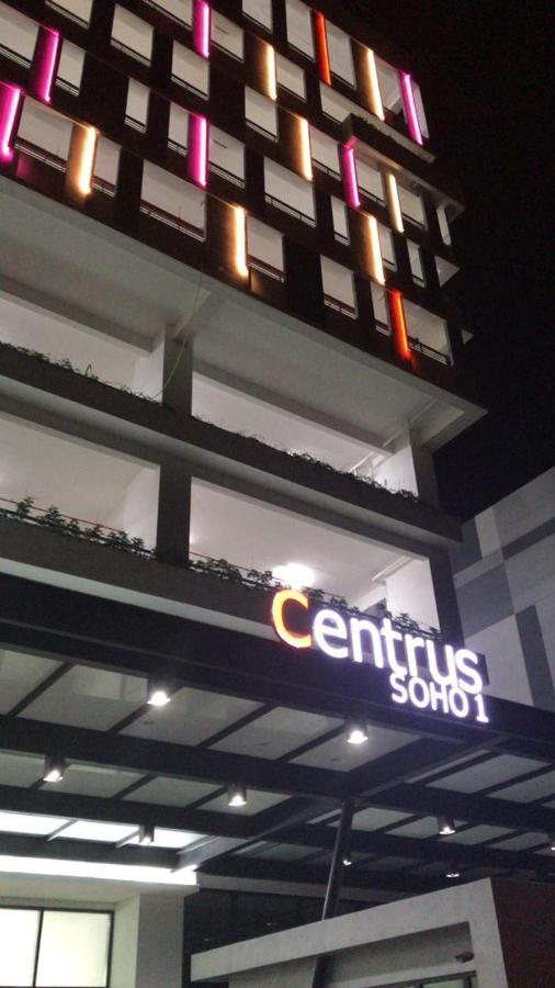 Kyra Homestay Centrus SOHO Cyberjaya *wifi&pool* Bagian luar foto